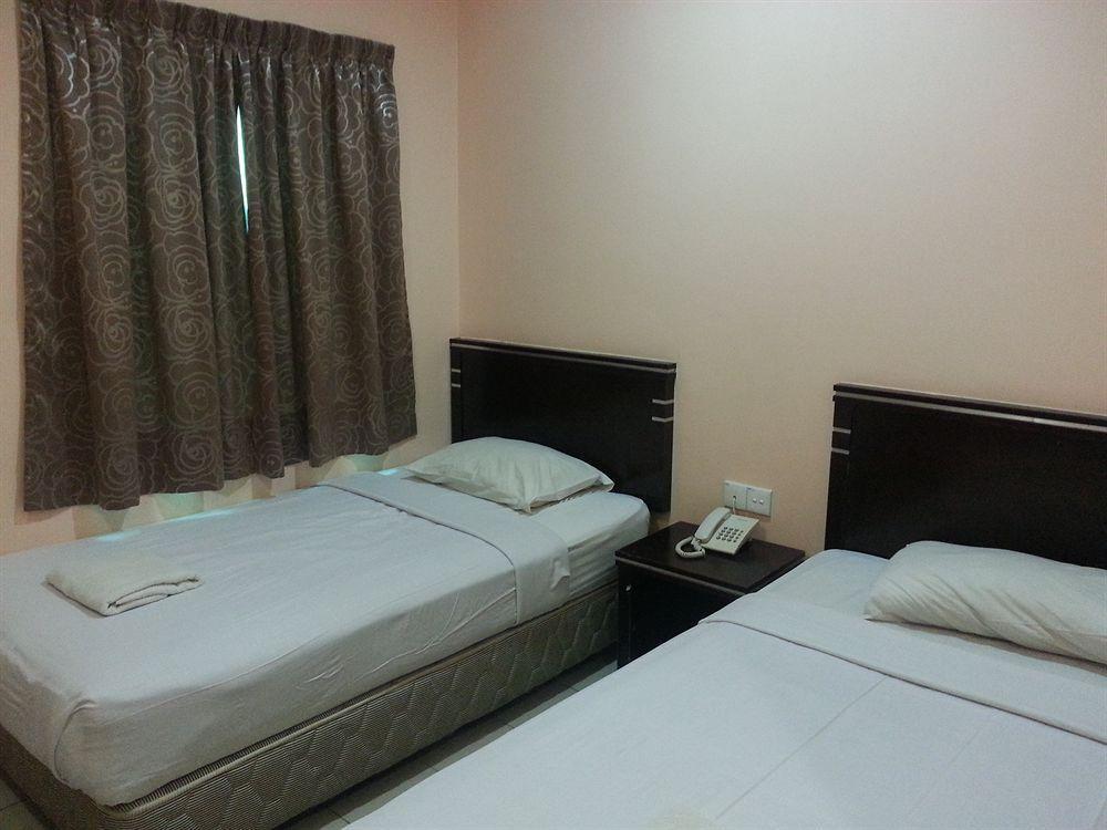 Hotel Tourist City Centre By Hotspot Essential Kota Kinabalu Dış mekan fotoğraf