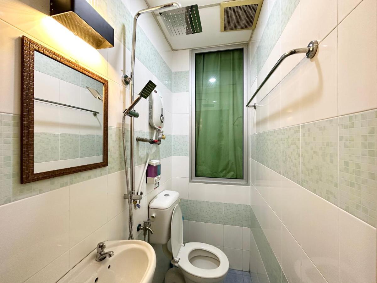 Hotel Tourist City Centre By Hotspot Essential Kota Kinabalu Dış mekan fotoğraf