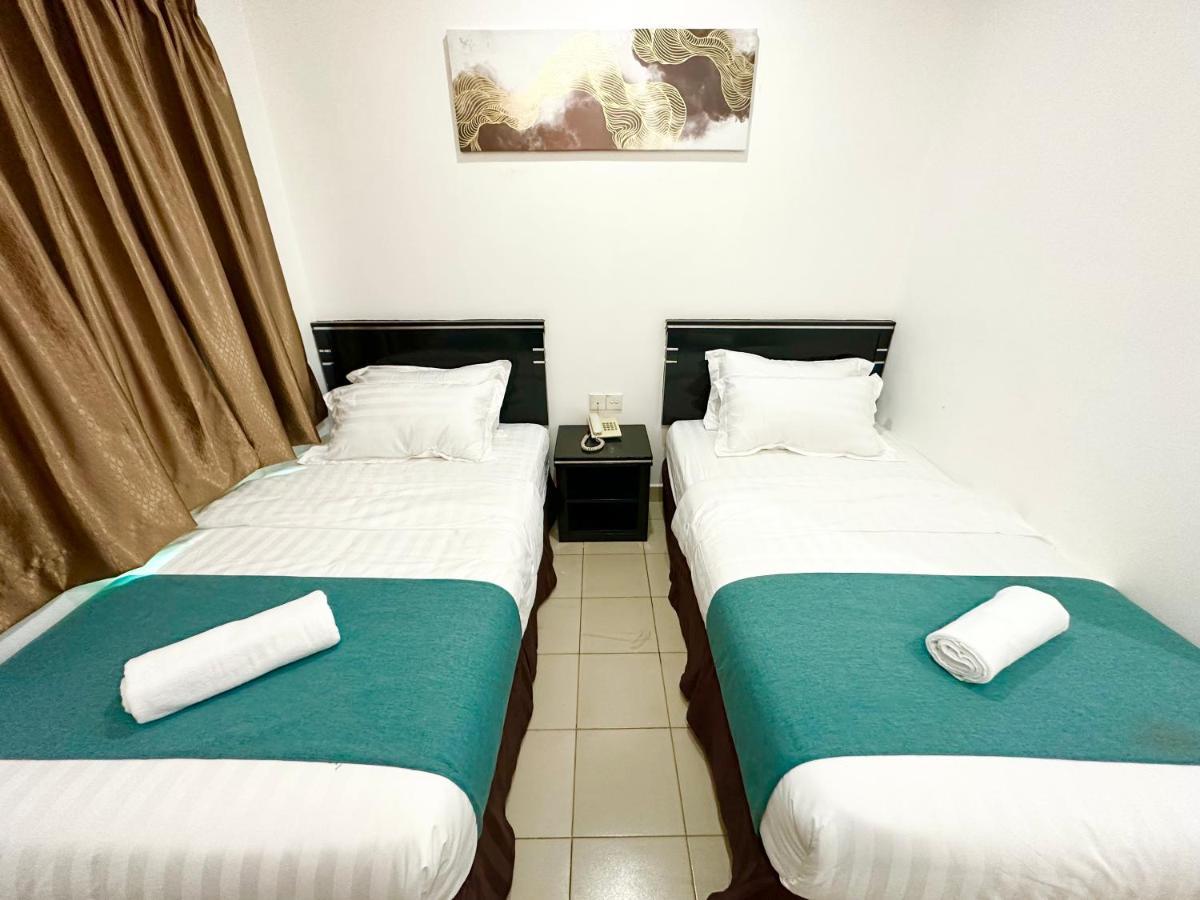 Hotel Tourist City Centre By Hotspot Essential Kota Kinabalu Dış mekan fotoğraf