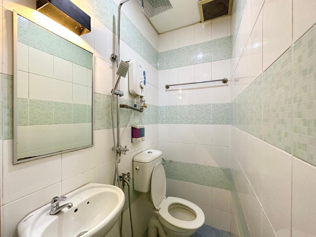 Hotel Tourist City Centre By Hotspot Essential Kota Kinabalu Dış mekan fotoğraf