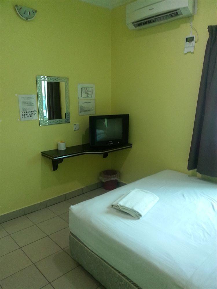 Hotel Tourist City Centre By Hotspot Essential Kota Kinabalu Dış mekan fotoğraf