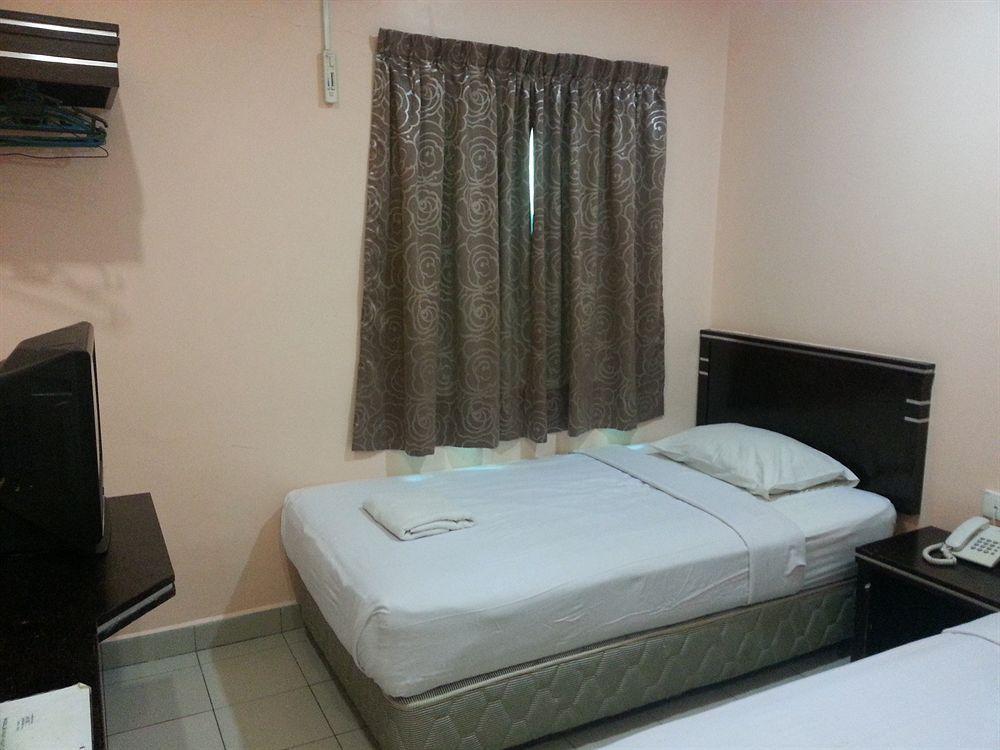 Hotel Tourist City Centre By Hotspot Essential Kota Kinabalu Dış mekan fotoğraf