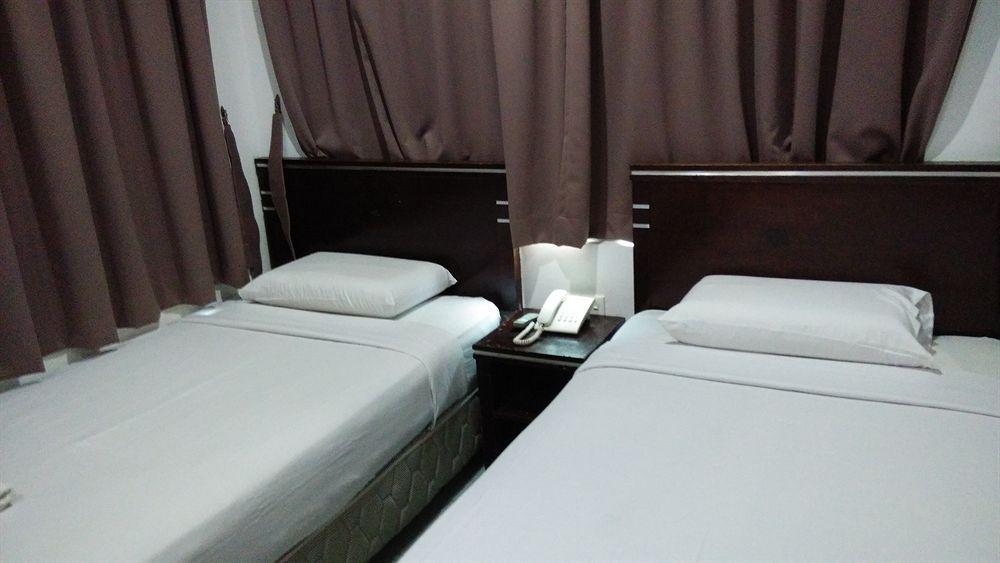 Hotel Tourist City Centre By Hotspot Essential Kota Kinabalu Dış mekan fotoğraf