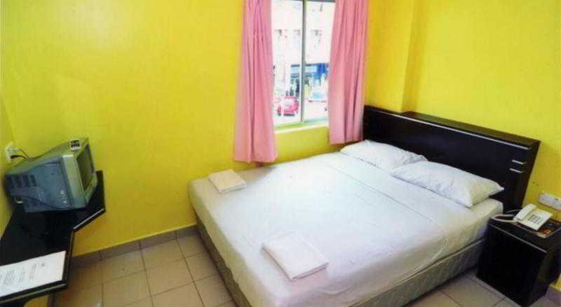Hotel Tourist City Centre By Hotspot Essential Kota Kinabalu Dış mekan fotoğraf